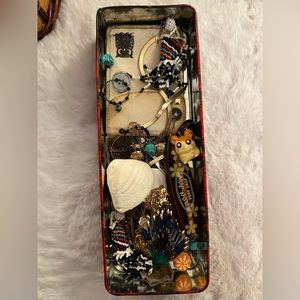 Crow core • Junk drawer • Mix